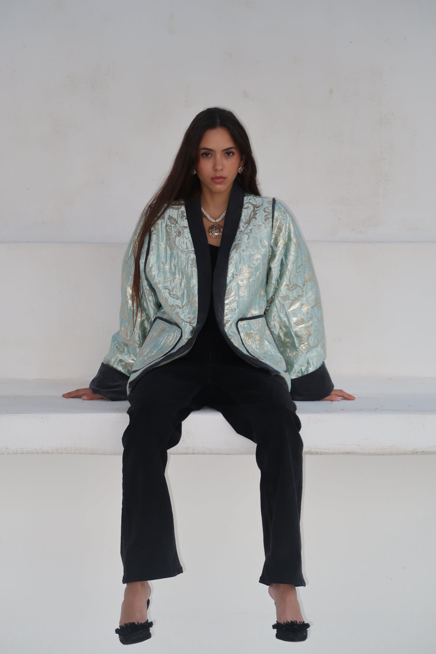 VESTE EN BROCARD - "DAWN BLUE"