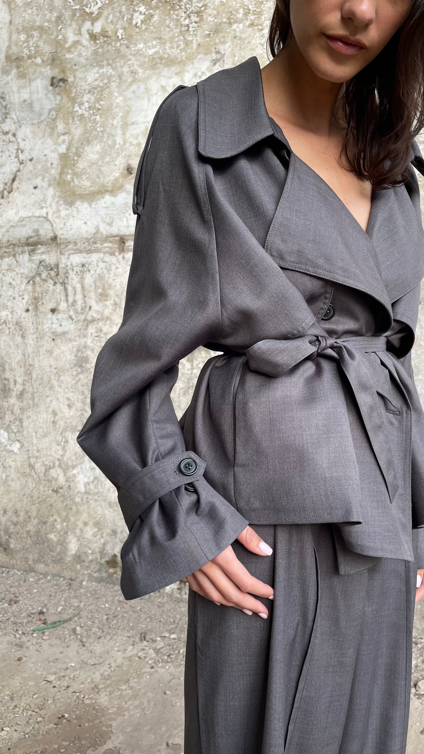 VESTE MINI TRENCH GRISE - "LE JOE"