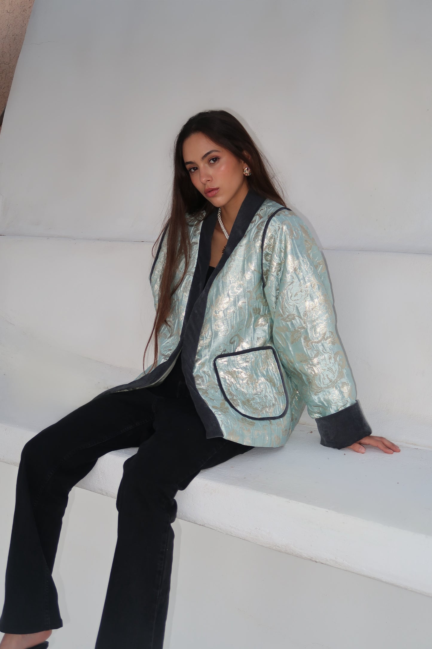 VESTE EN BROCARD - "DAWN BLUE"