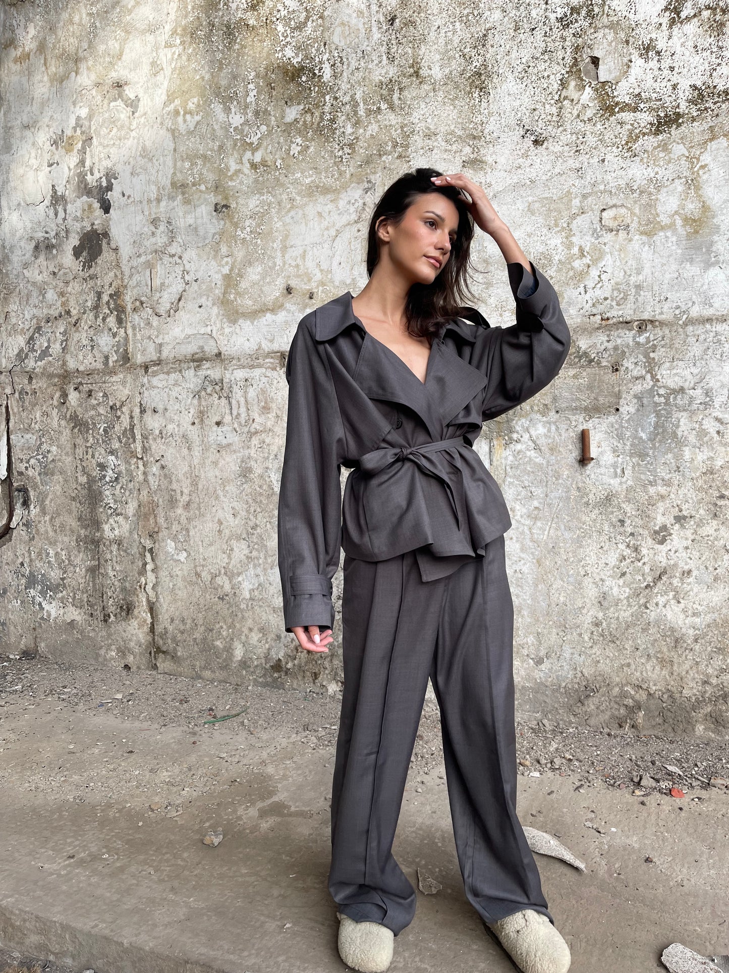 VESTE MINI TRENCH GRISE - "LE JOE"