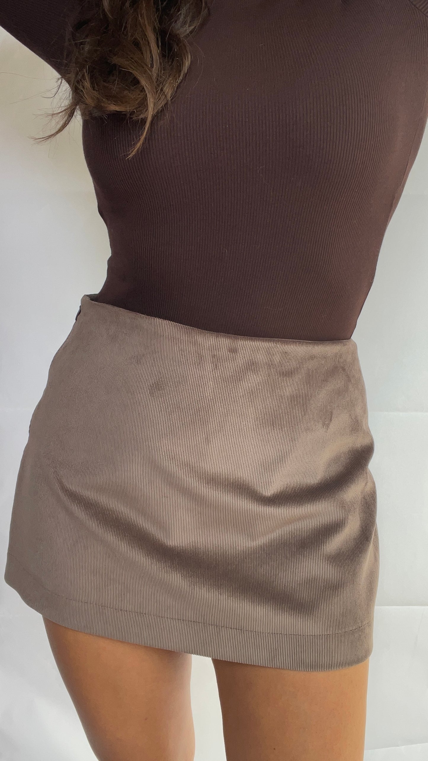 MINI JUPE SHORT - HOTTEST COCO