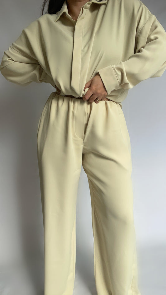 Set Chemise et pantalon en crêpe de soie butter yellow