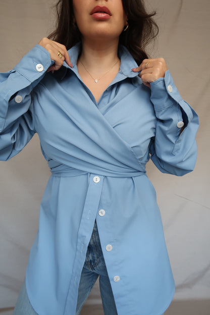 CHEMISE BLEUE "FOLD & TIE" 100% COTON