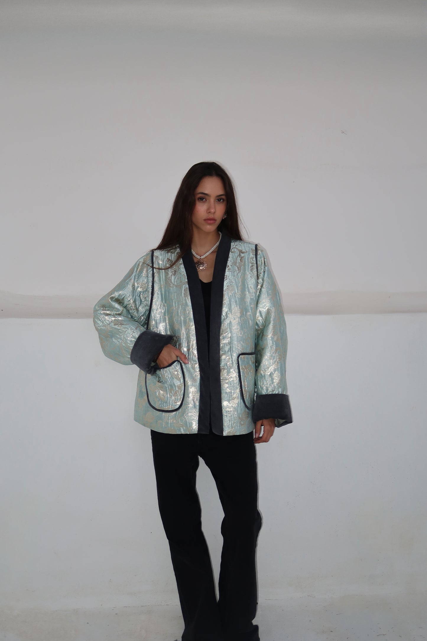 VESTE EN BROCARD - "DAWN BLUE"