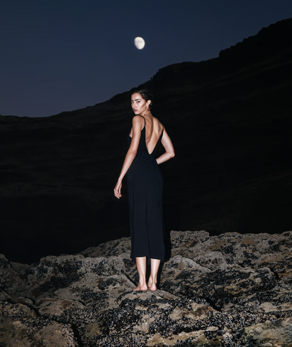 ROBE DOS NU EN SOIE NOIRE - "CRUISE"