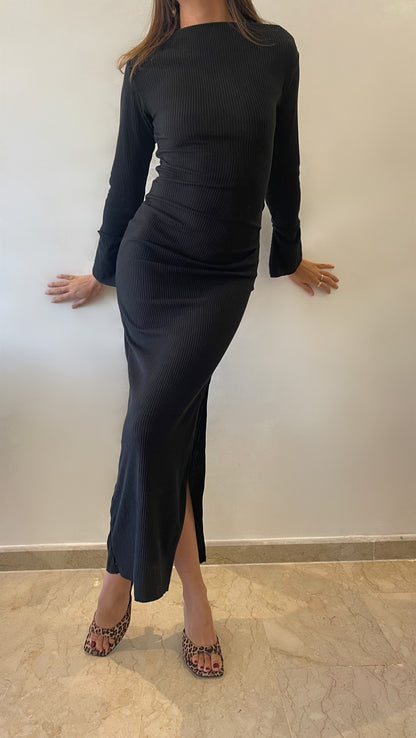 ROBE EN MAILLE NOIRE - "HOURGLASS"
