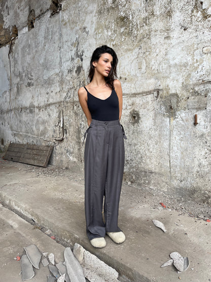 PANTALON À PINCES GRIS - « SACHA »
