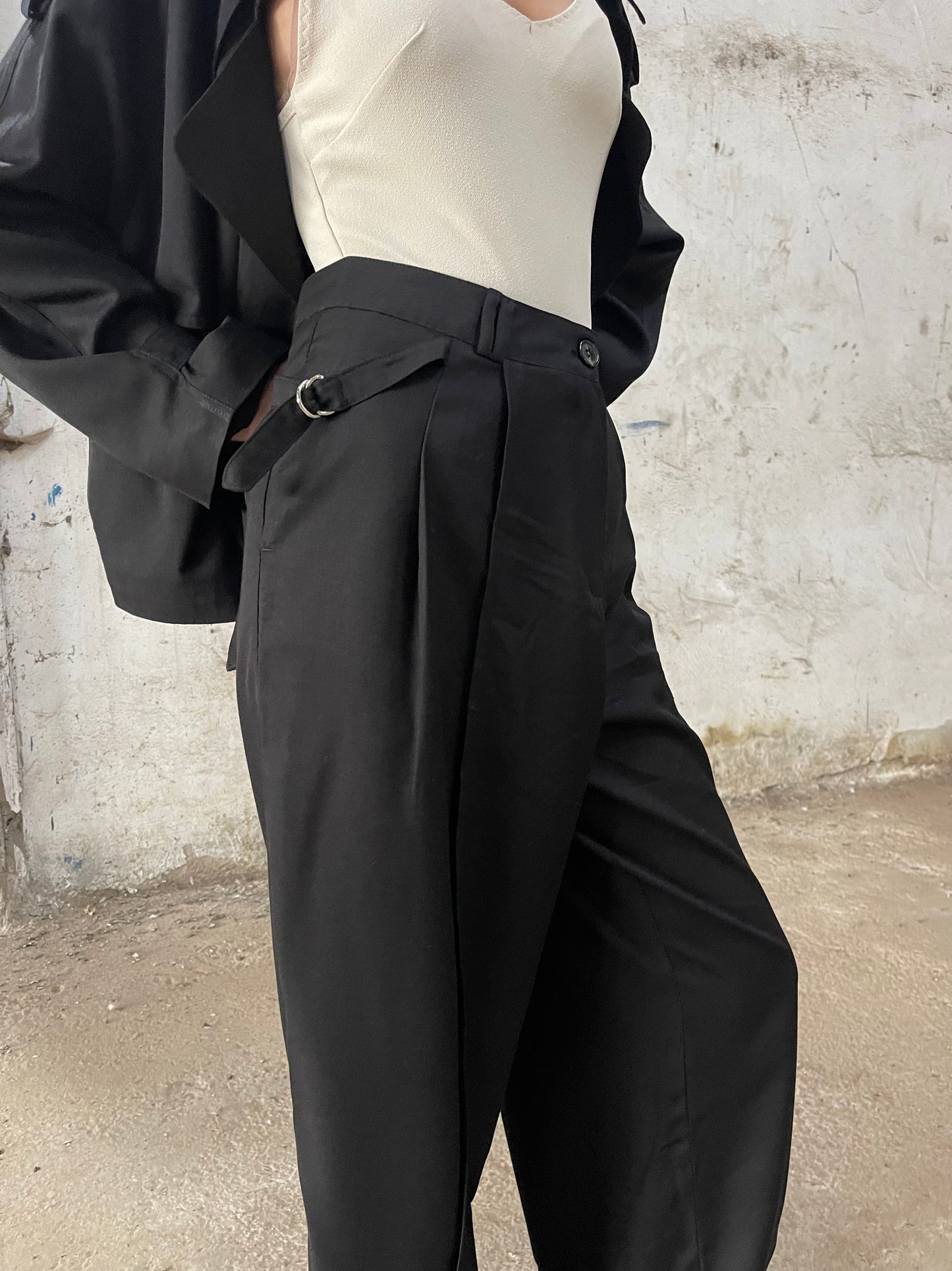 PANTALON À PINCES NOIR - « SACHA »